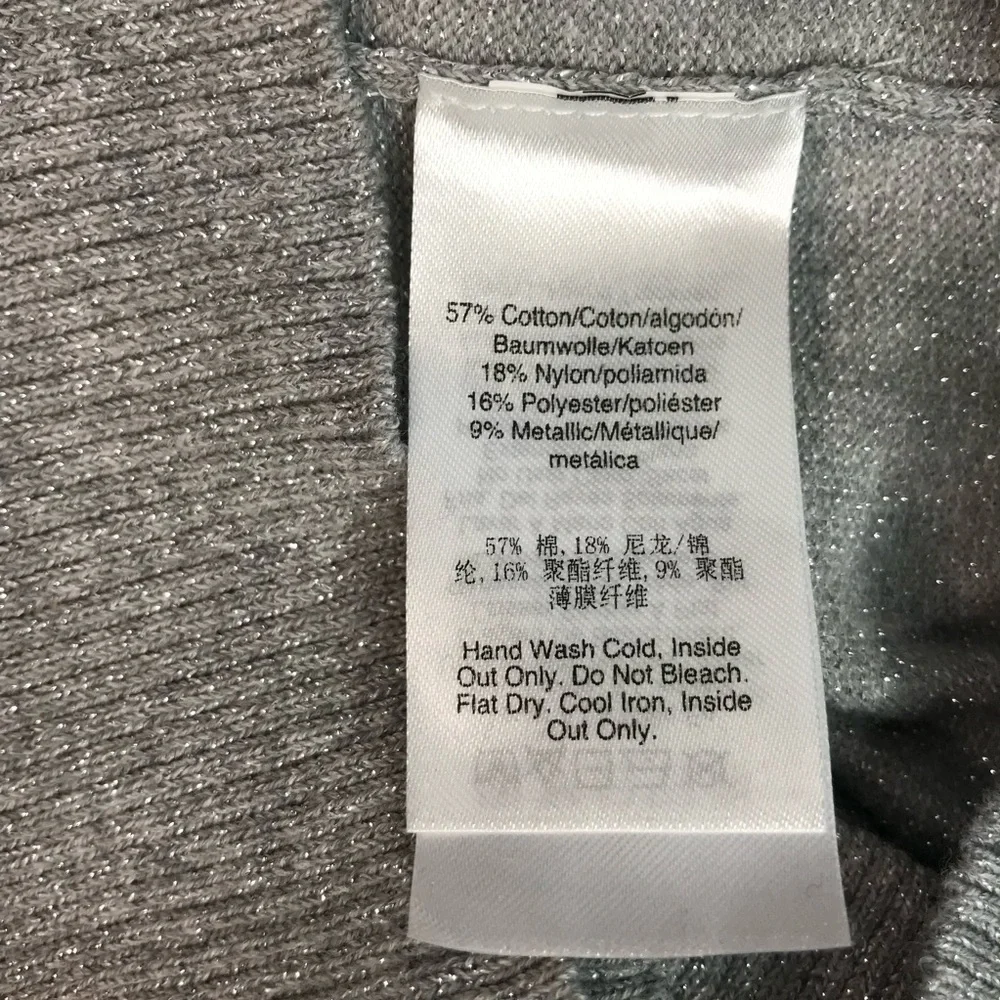 DKNY M Sparkly silver metallic thread grey ribbed V-neck knit top Size Medium - Picture 13 of 15